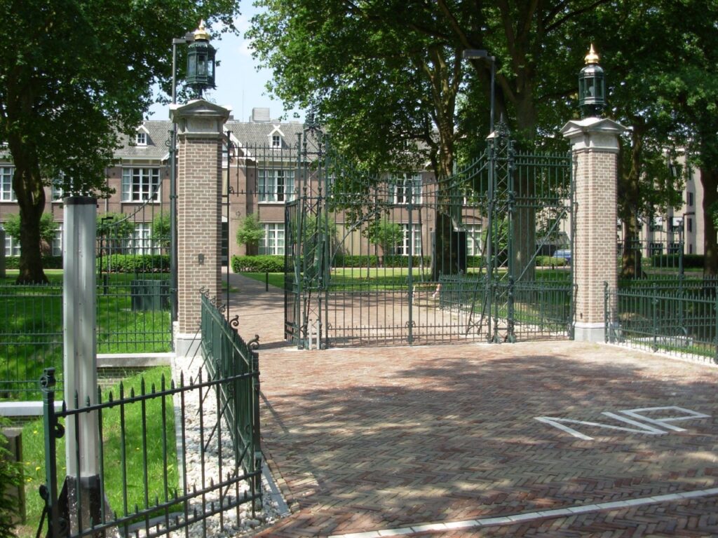 Dick Norg - Tuintechniek &Amp; Smederij