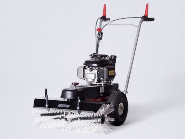 Veegmachine 70 cm met Rato RV 120 OHV motor - 1 versnelling vooruit - borstel ø 25 cm