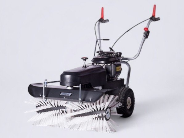 Veegmachine met Honda GCVx170 motor en borstel van 80 cm