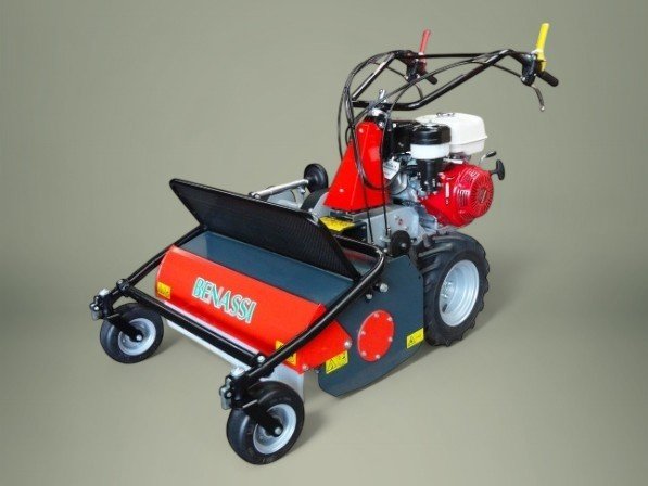 Klepelmaaier Benassi met Honda GX270 motor