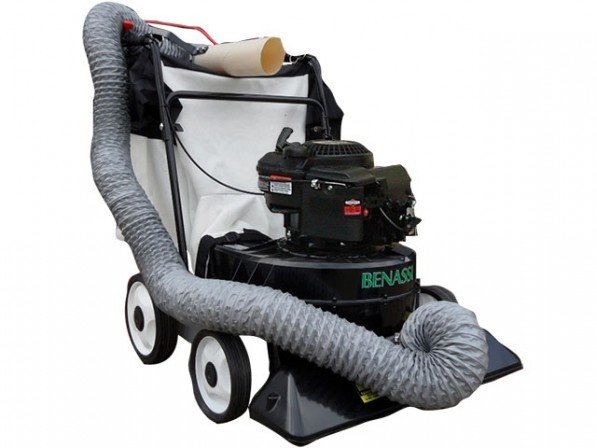 Zuigslang set voor model AF100 in werking.