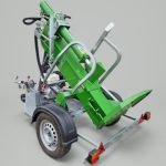 Houtklover met Honda GX270 OHV motor in verticale werkstand