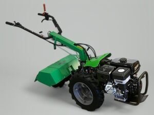 Tweewielige Trekker CAMPO 233