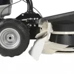 Detail van de Maaier met roterende zeis met EGO Power+ 56V accu motor - 57 cm - 1 versnelling vooruit