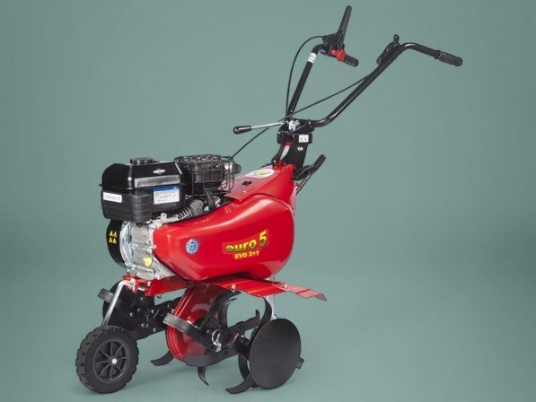 Hakfrees EURO 5 met motor B&S Series 950 OHV