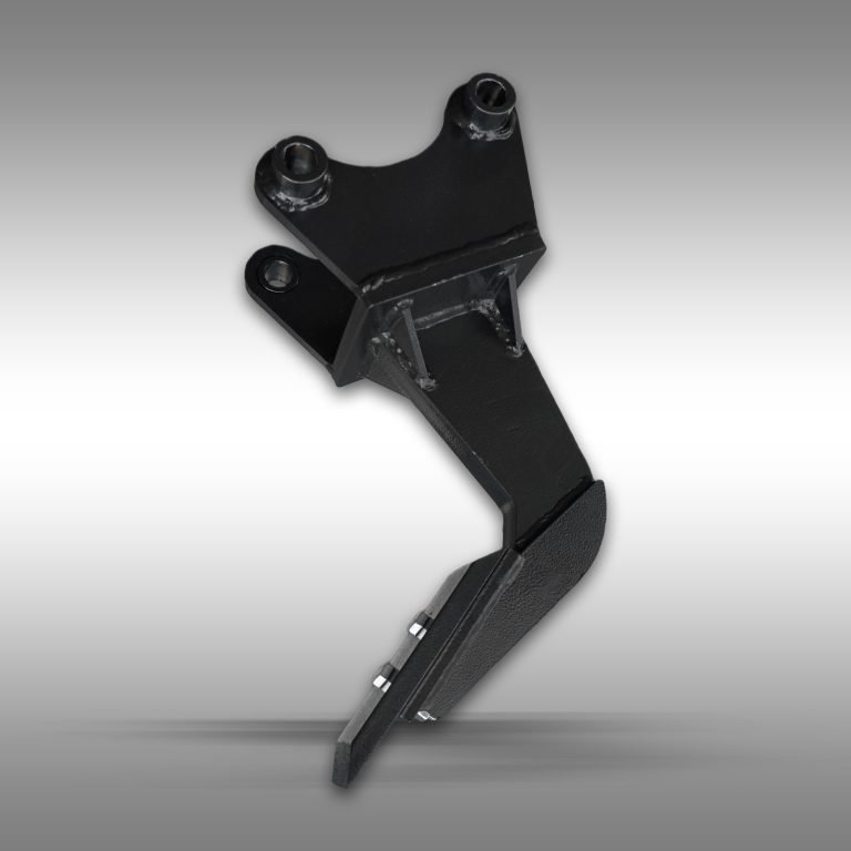 Een-tand ploeg voor minigraafmachine Jansen MB-300 & MB-360° in zwart op een grijze achtergrond.
