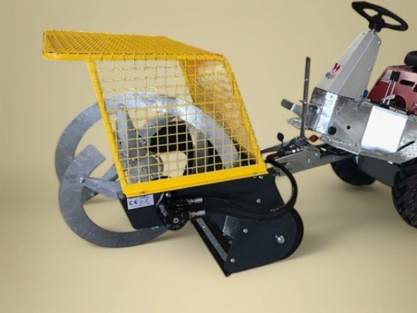 Voedsel vijzel FA 800 gemonteerd op een E-Lectric of Hylectric model