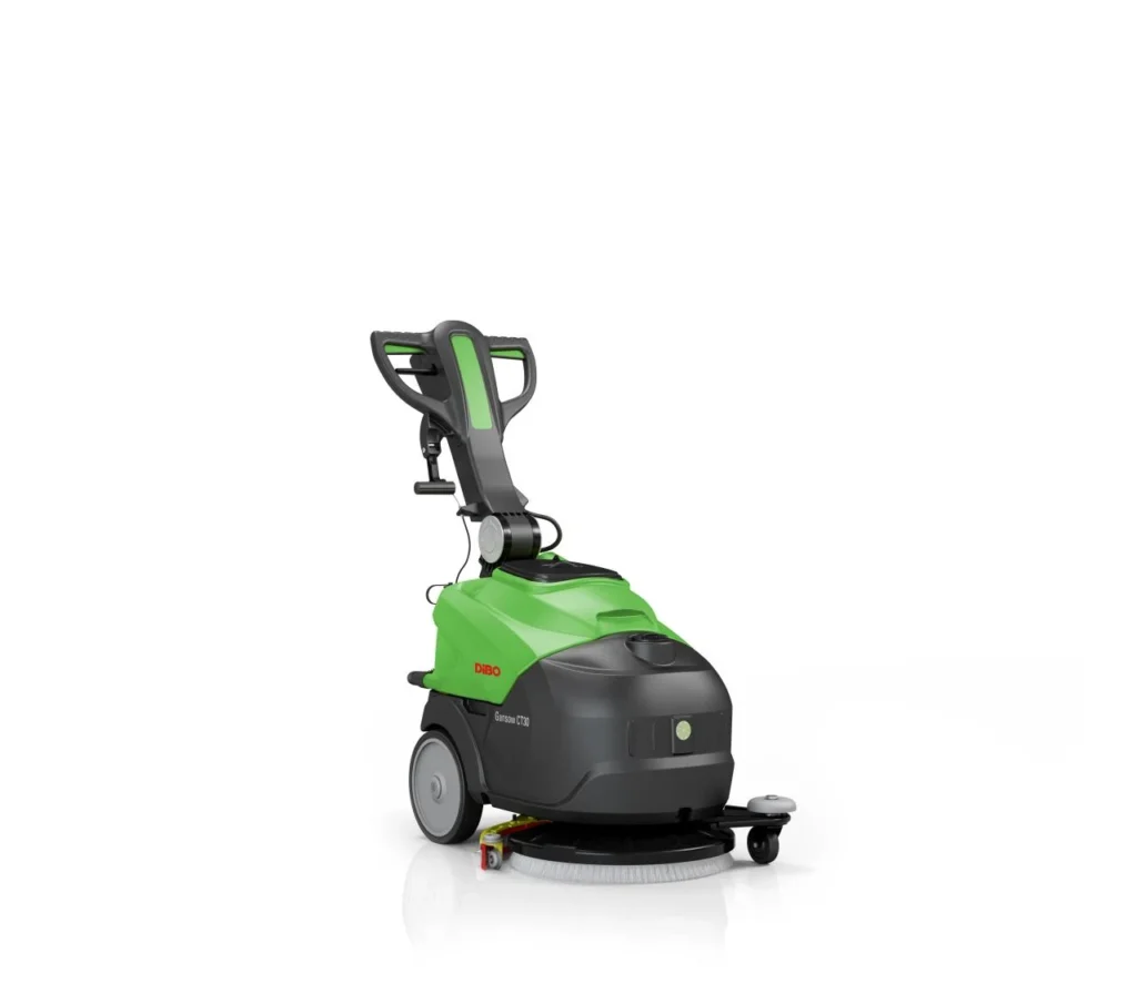 DiBo CT30 schrobmachine van schuin voren, met de schijfborstel en het zwenkwieltje aan de voorkant