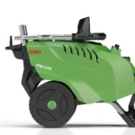 PW-C45 van opzij, met het logo van DiBo op de behuizing en de luchtopeningen bovenin
