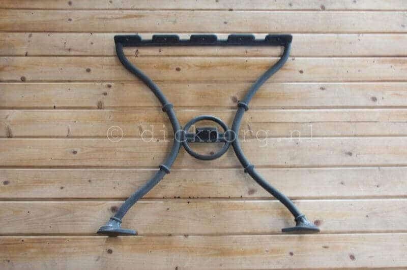 Robuuste Gietijzeren Tafelpoten X-vormig