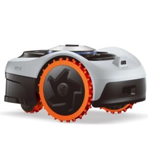 Segway Navimow i210 AWD robotmaaier in lichtgrijs en zwart met opvallende oranje wielen, schuin van voren gezien op een witte achtergrond.