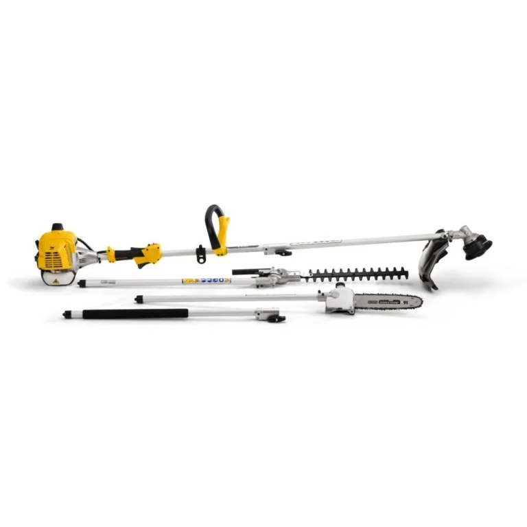 Overzicht van de Stiga MT 330 5-in-1 multitool inclusief alle opzetstukken en accessoires.