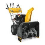 Stiga ST 5262 P benzine sneeuwblazer, schuin vooraanzicht.