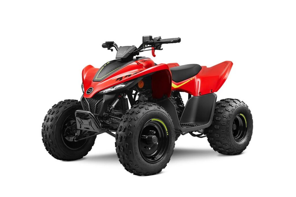 CFMOTO CFORCE 110 Rocket Red quad schuin van voren