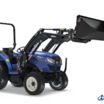 Iseki TLE 4550 met veiligheidsbeugel en frontlader, vrijgesteld op witte achtergrond